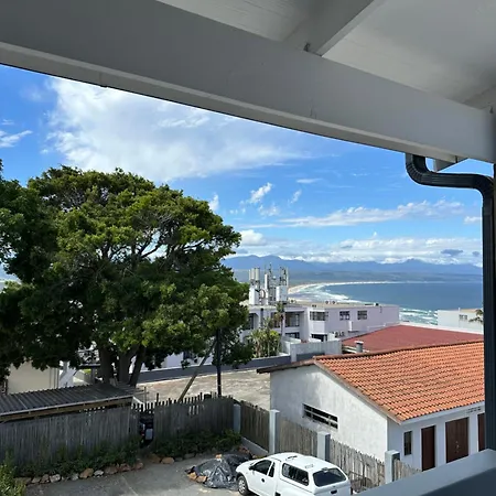 Modern Apartments Downtown Plettenberg Bay Exterior photo