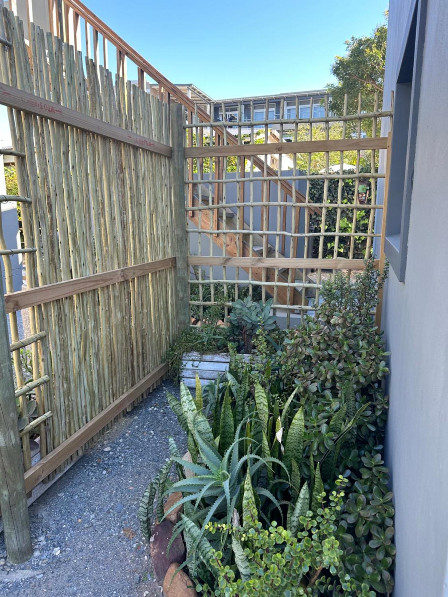 Modern Downtown Appartement Plettenbergbaai