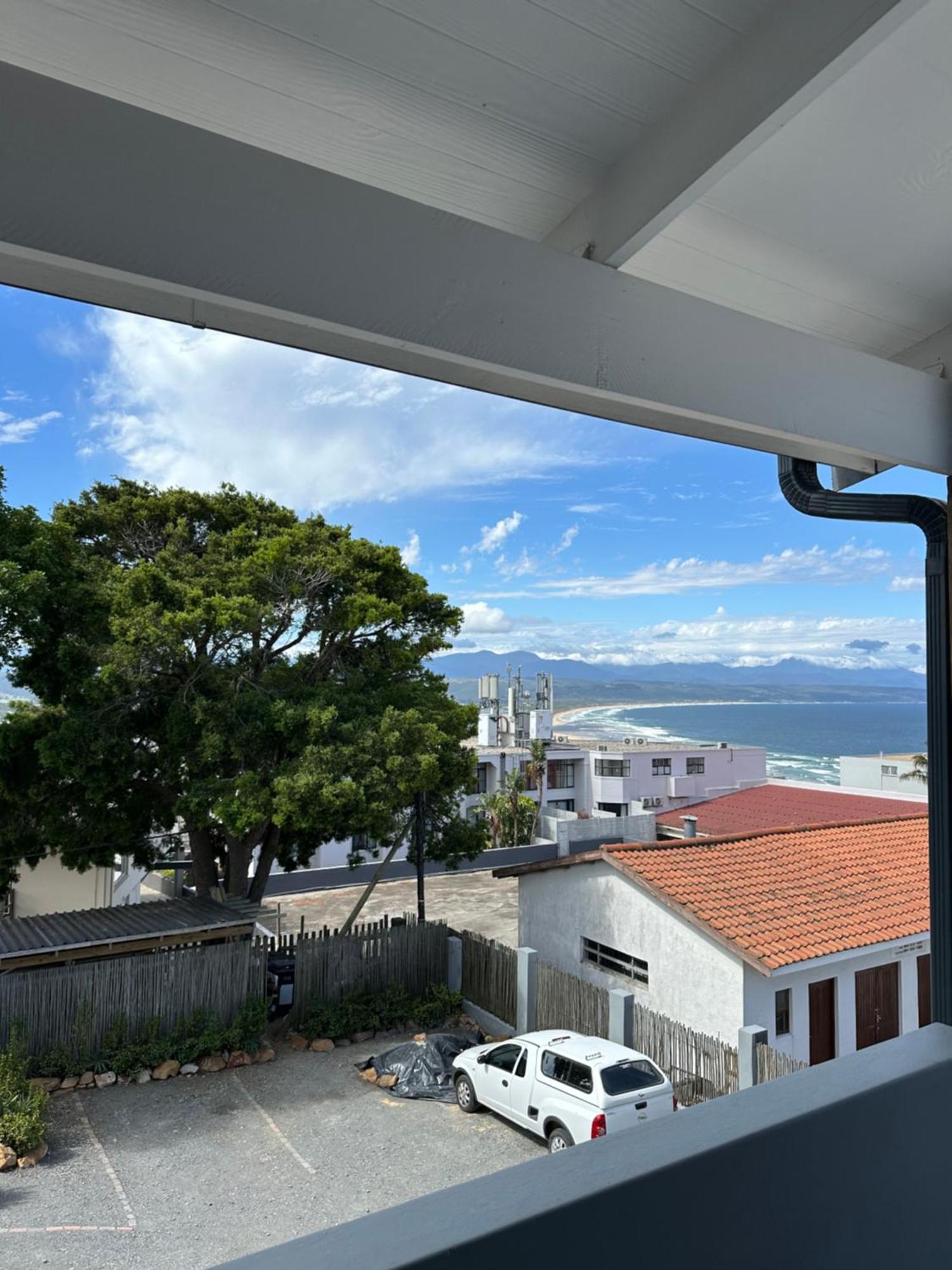 Modern Downtown * Plettenbergbaai